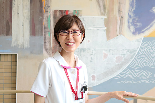 看護部長 髙橋 加代子 看護部長